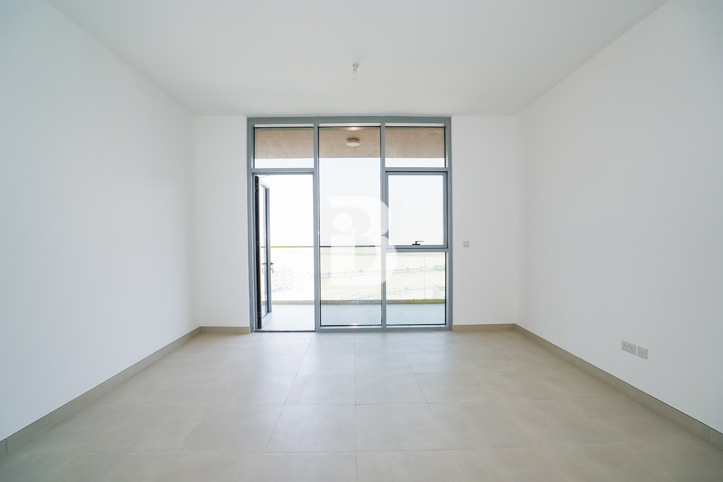 2BR Apt with Compact Layout | Prime Location
