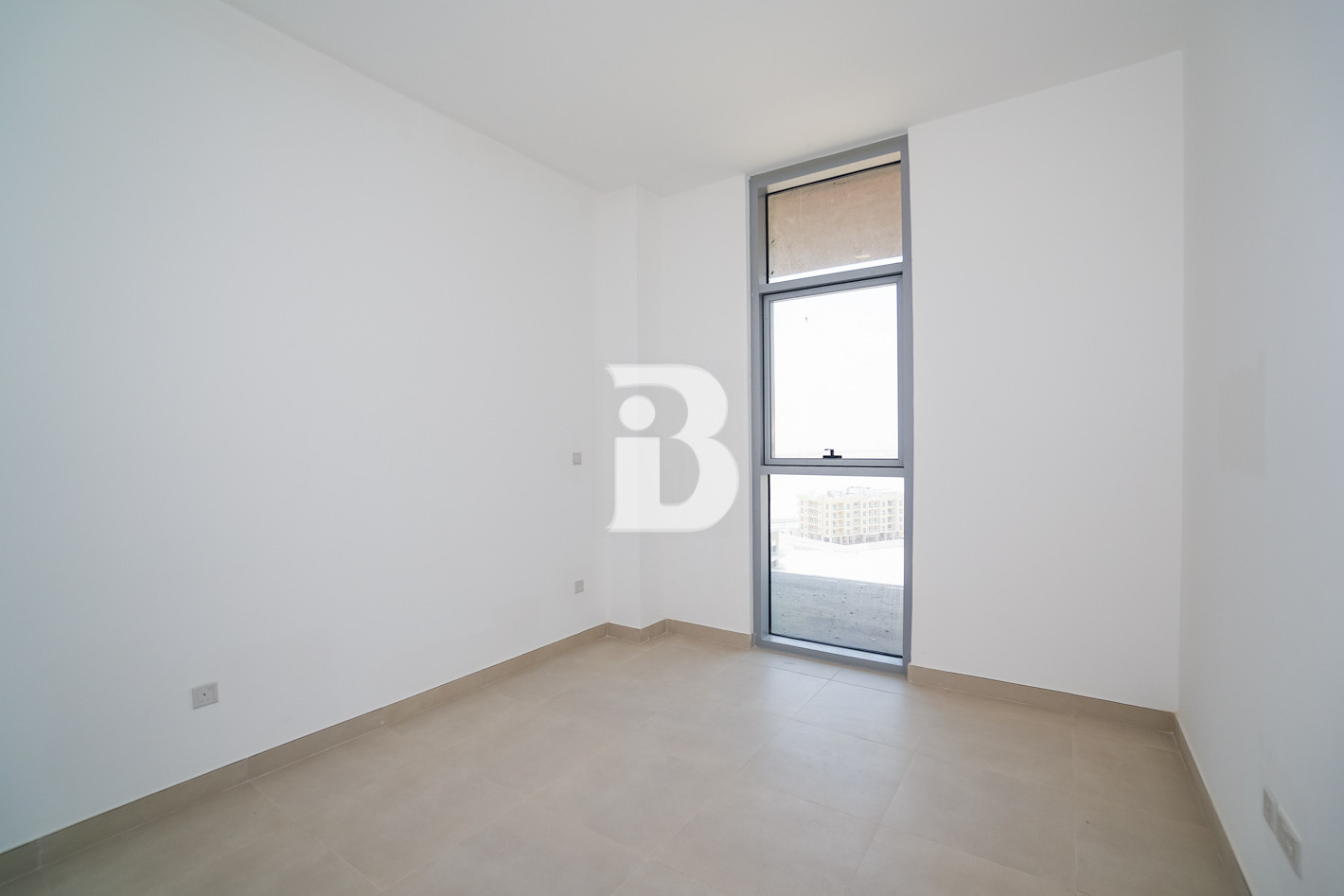 2BR Apt with Compact Layout | Prime Location