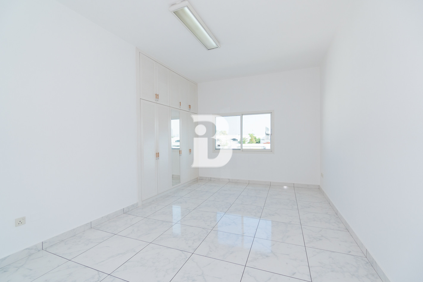 Vacant Now | Private Pool I Next to Spinneys