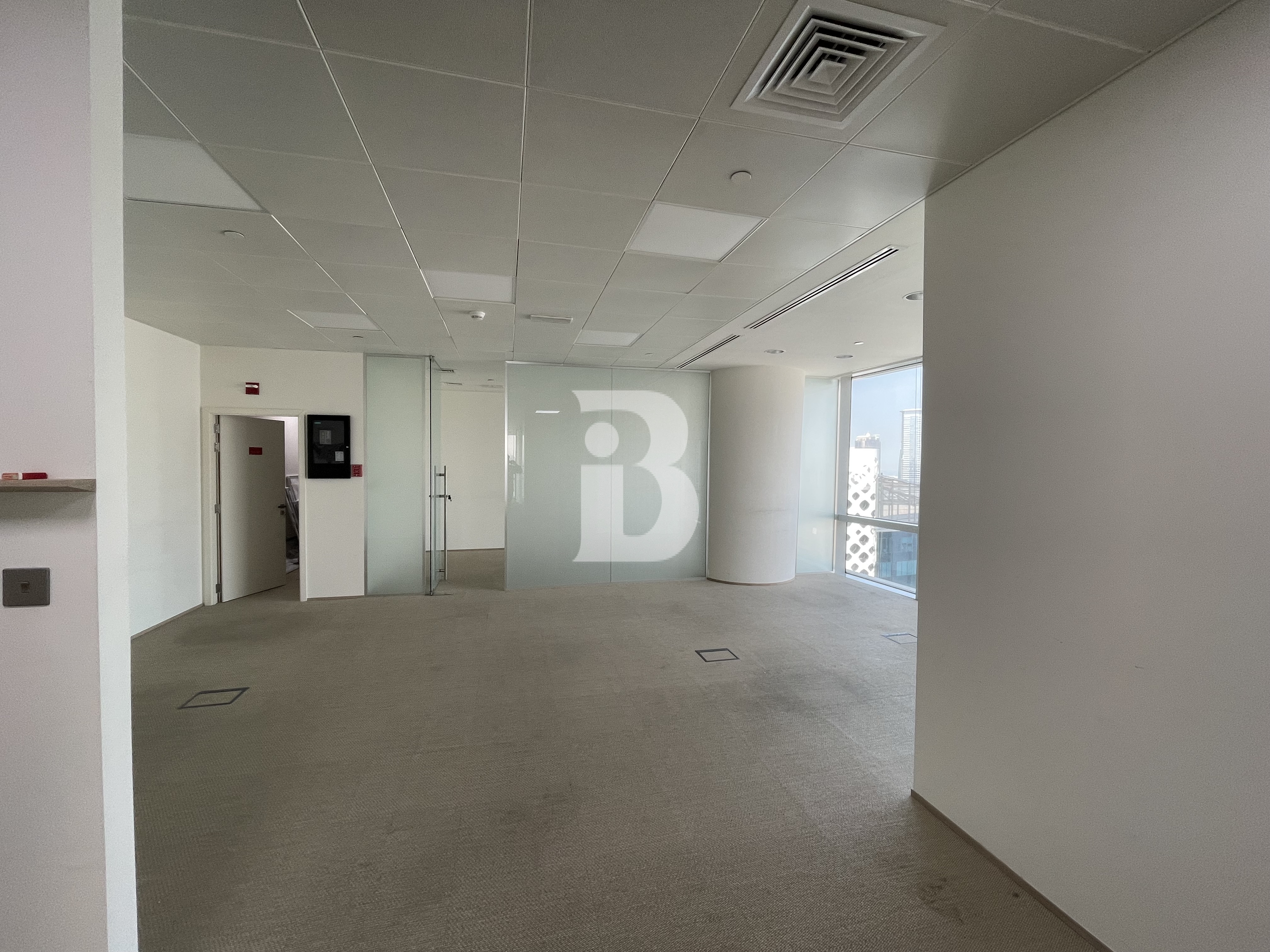 Spacious | Burj  and Creek View | Prime Location