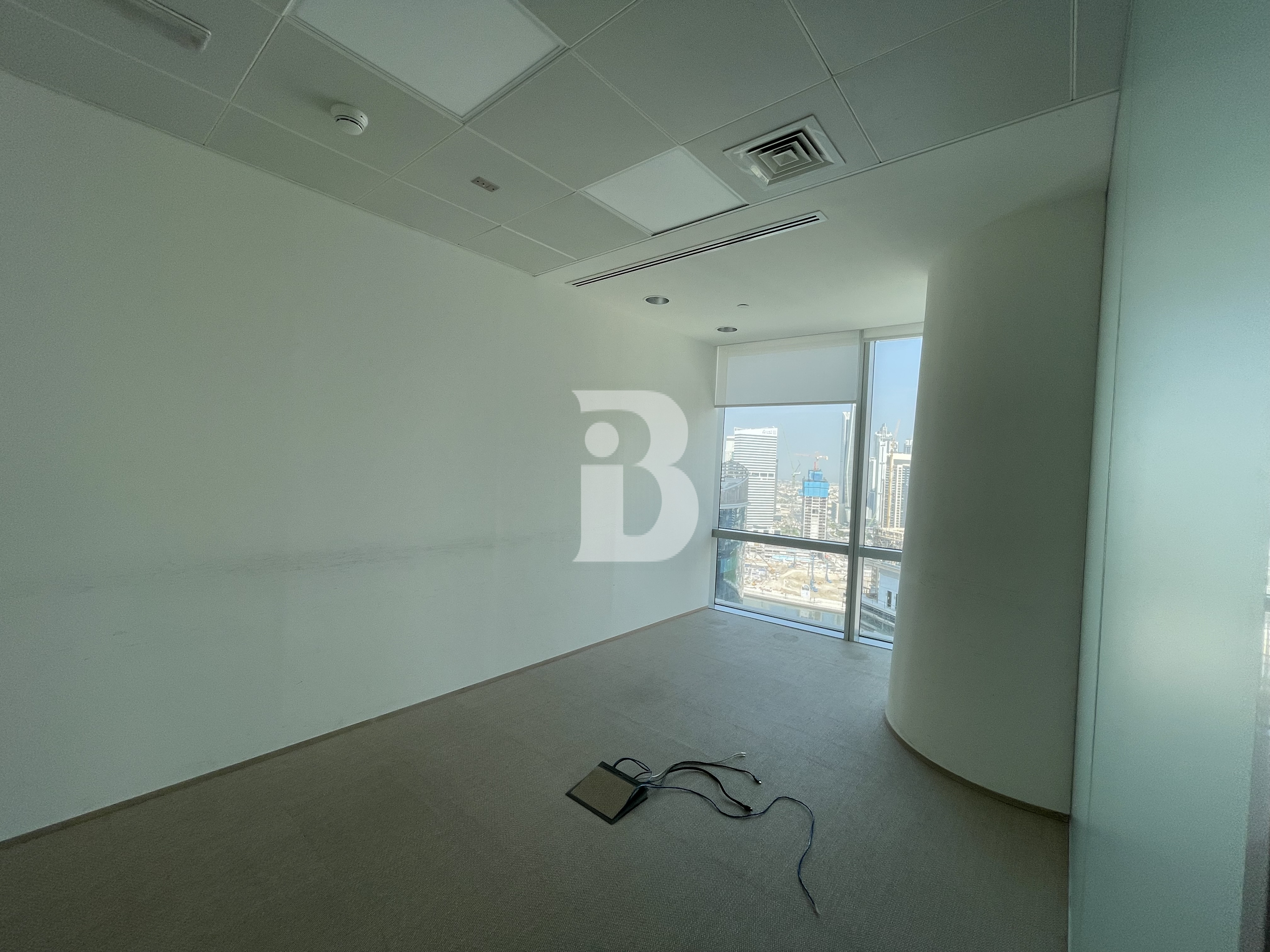 Spacious | Burj  and Creek View | Prime Location
