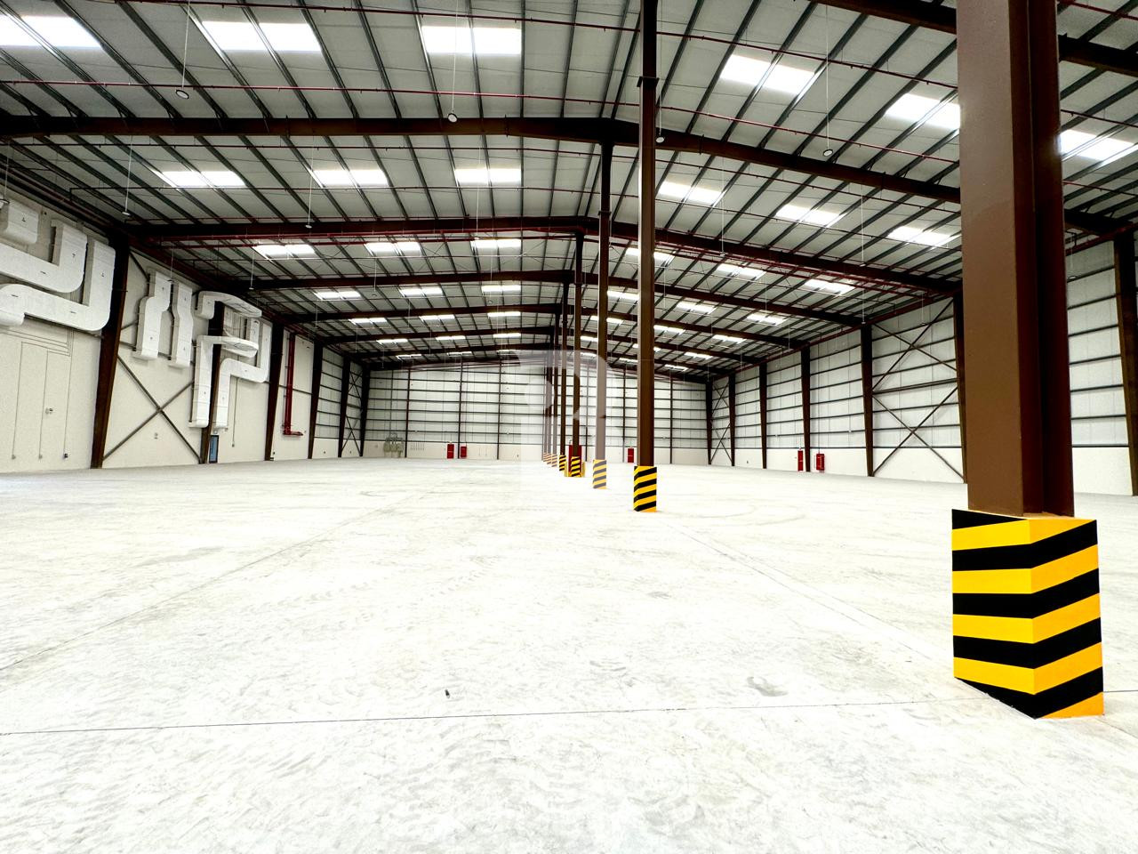 BRAND NEW STANDALONE WAREHOUSE | HIGH POWER