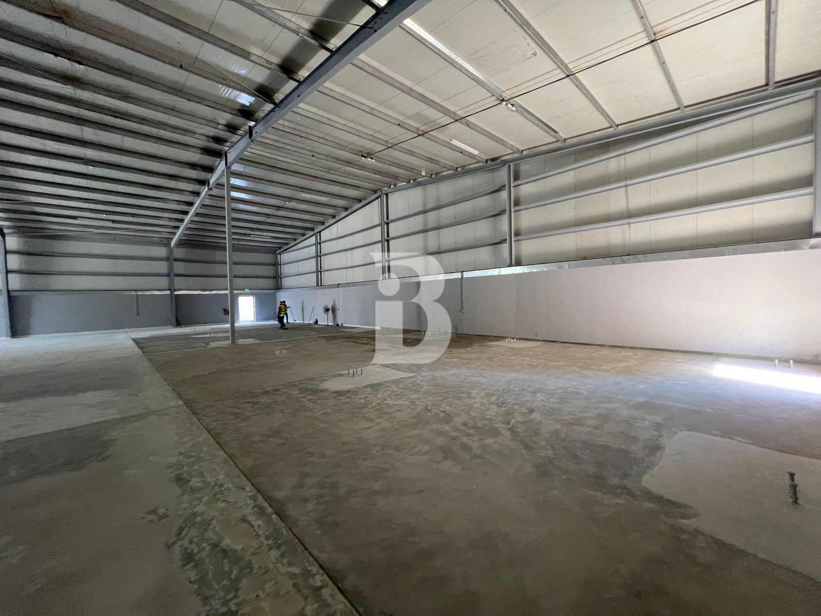 WAREHOUSE | OFFICES | AL QUOZ | BRAND NEW | 200KW