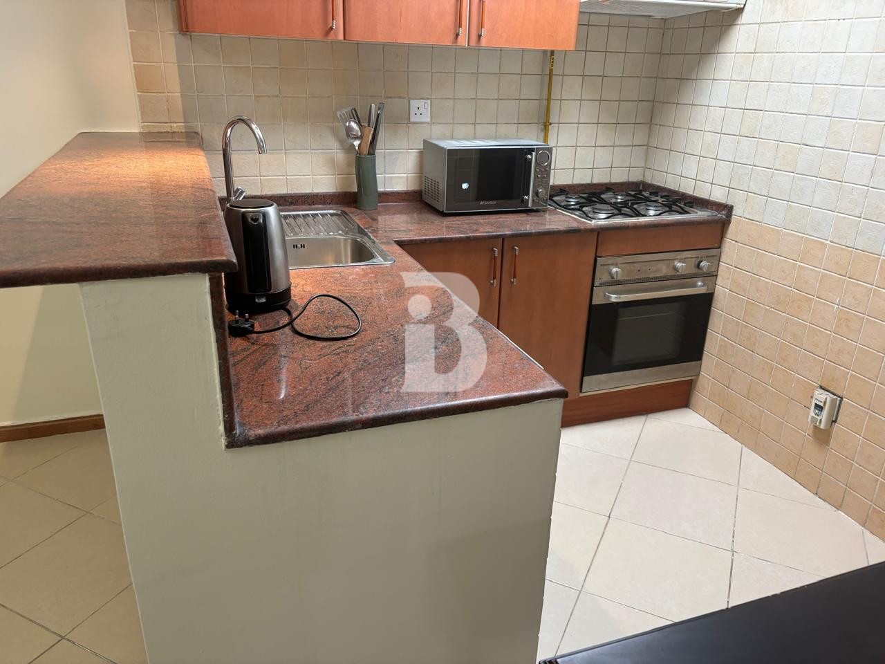 Vacant 1 Bedroom | Chiller Free Apartment