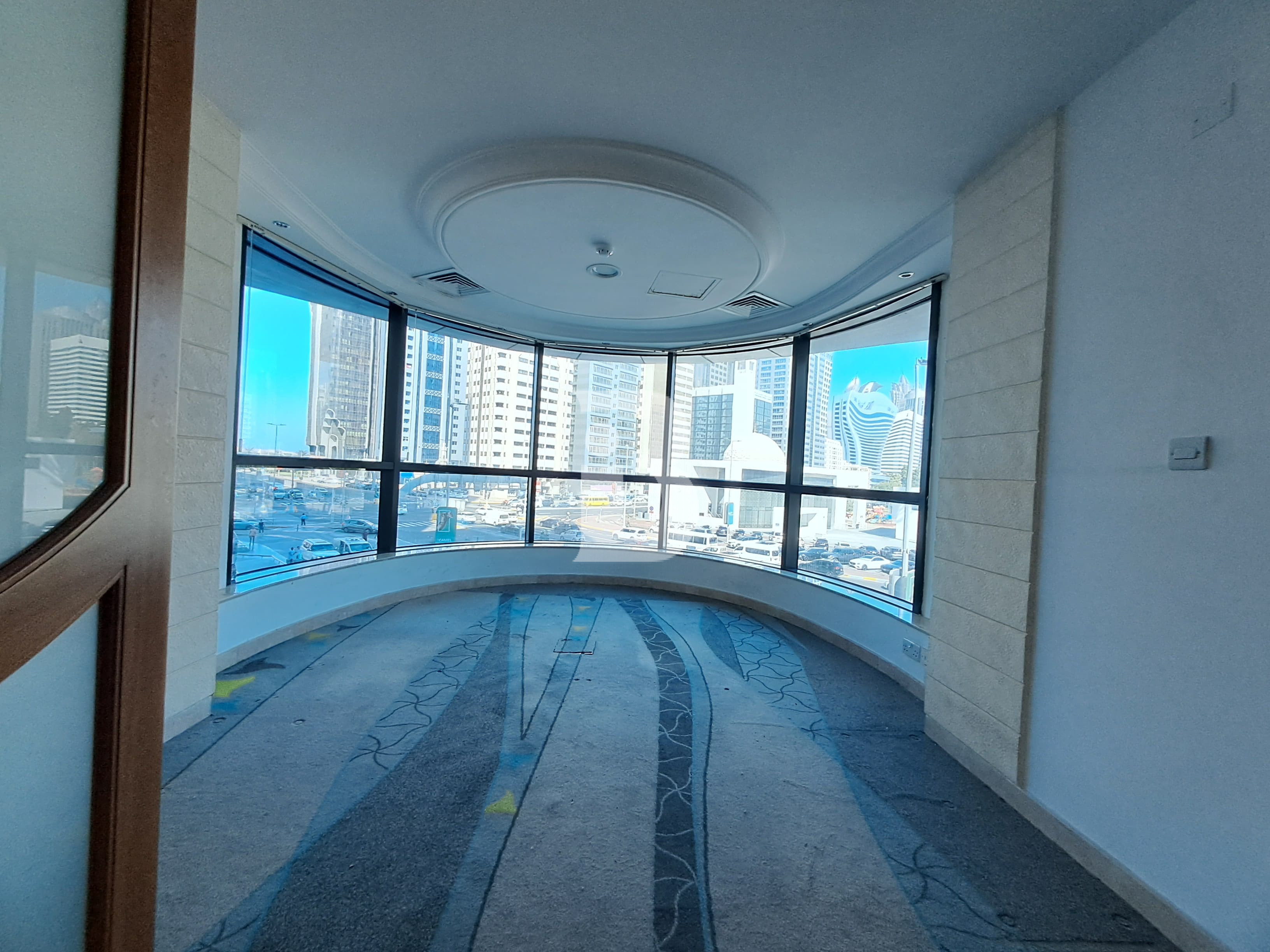 Park View | Fully Fitted | Fully Bright