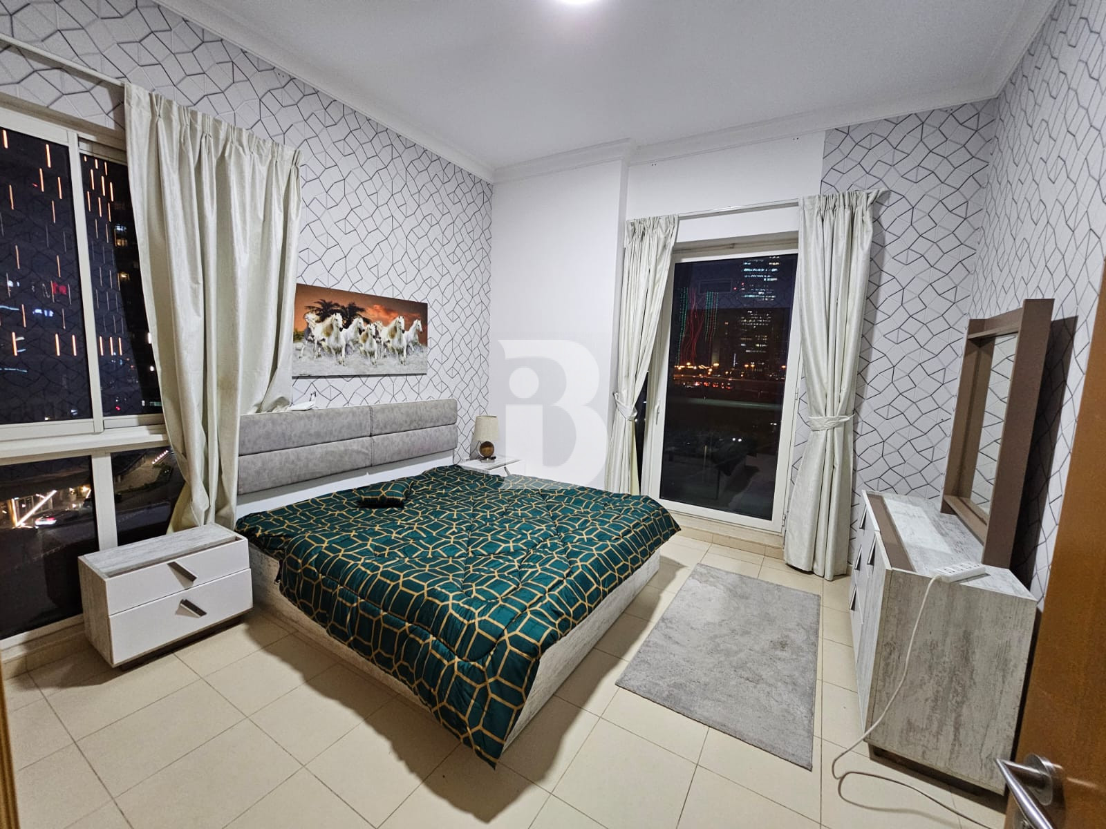 ONE BEDROOM | BEST LAYOUT | SPACIOUS | CANAL VIEW