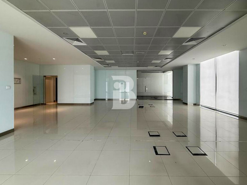 Bulk Unit | Ample Parking | Fully Fitted Retail