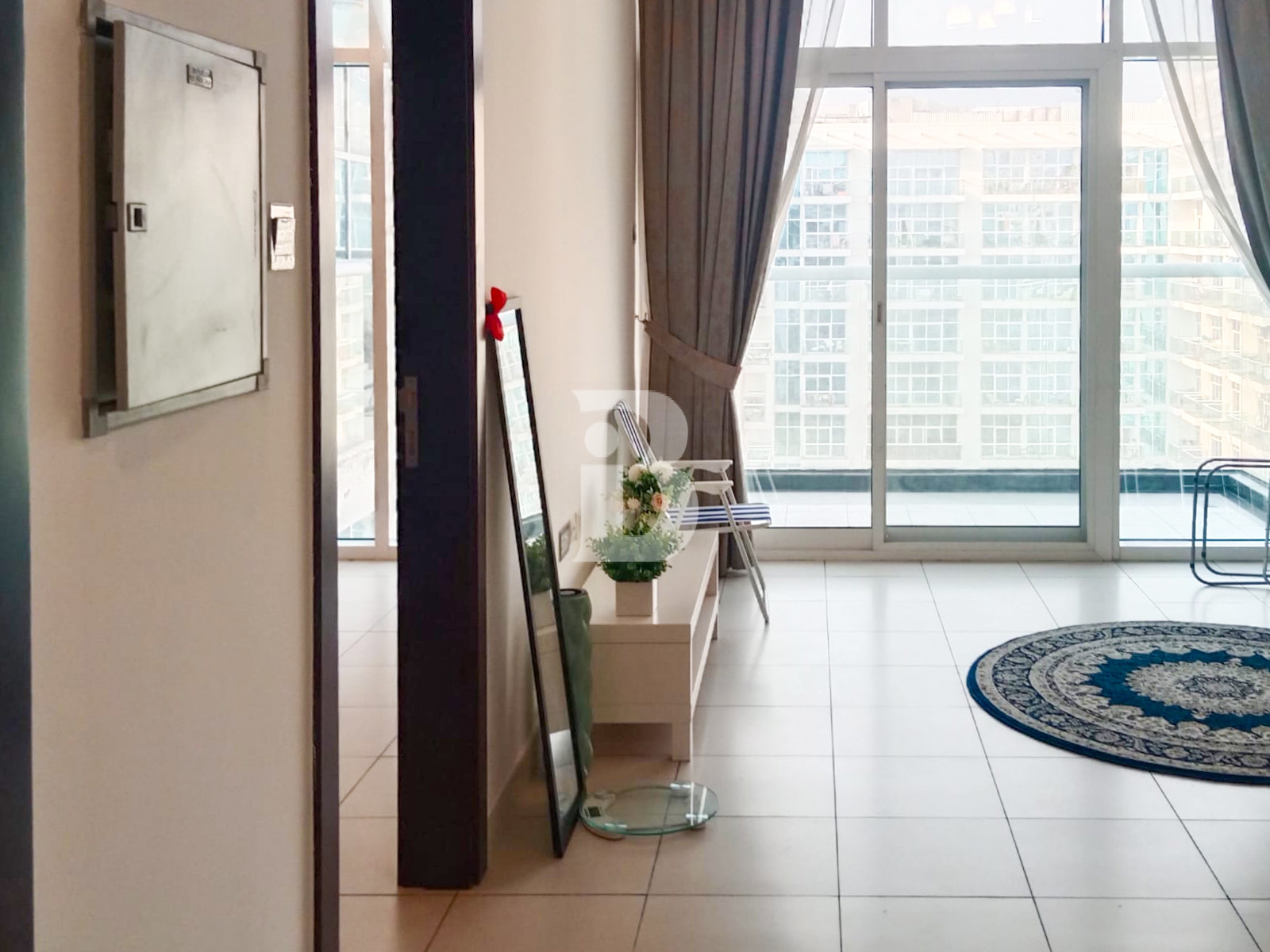 Bright and Beautiful Unit | Ready To Move In