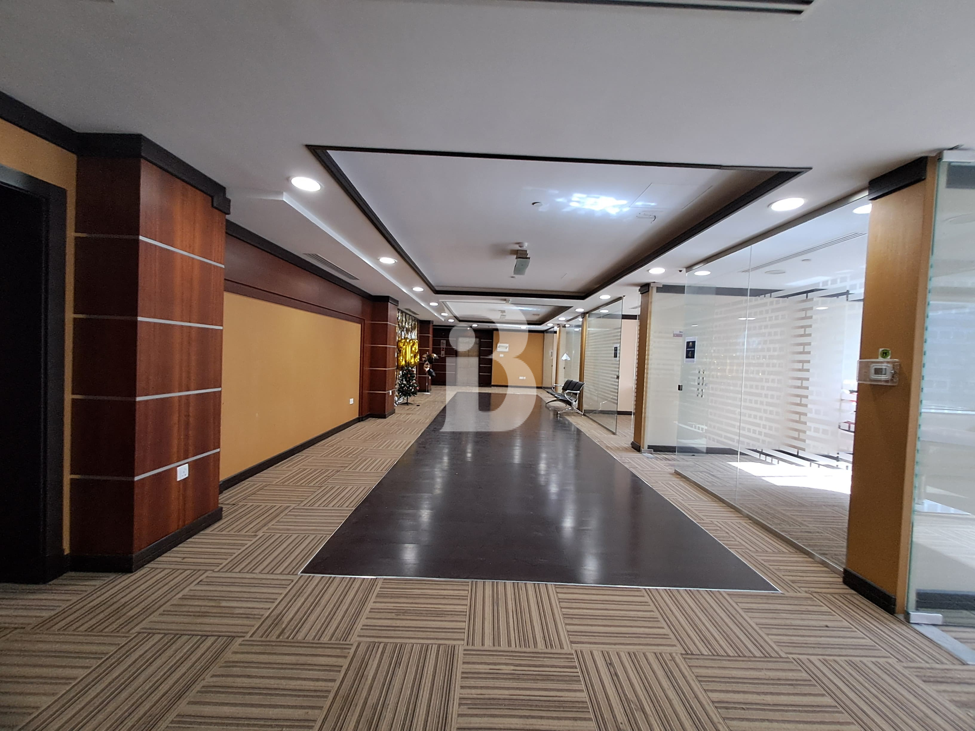 Fitted Offices | Handsome Size | Reasonable Price