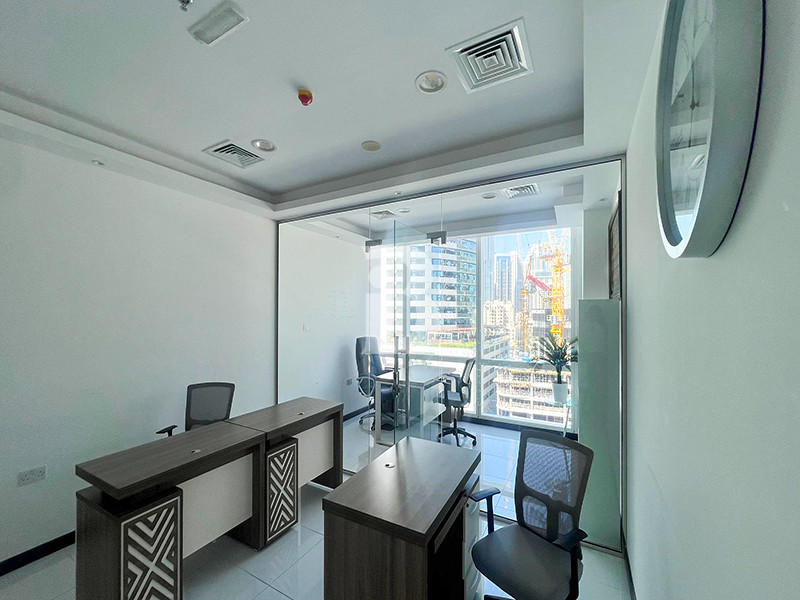 Fully Furnished | Vacant | Glass Partition