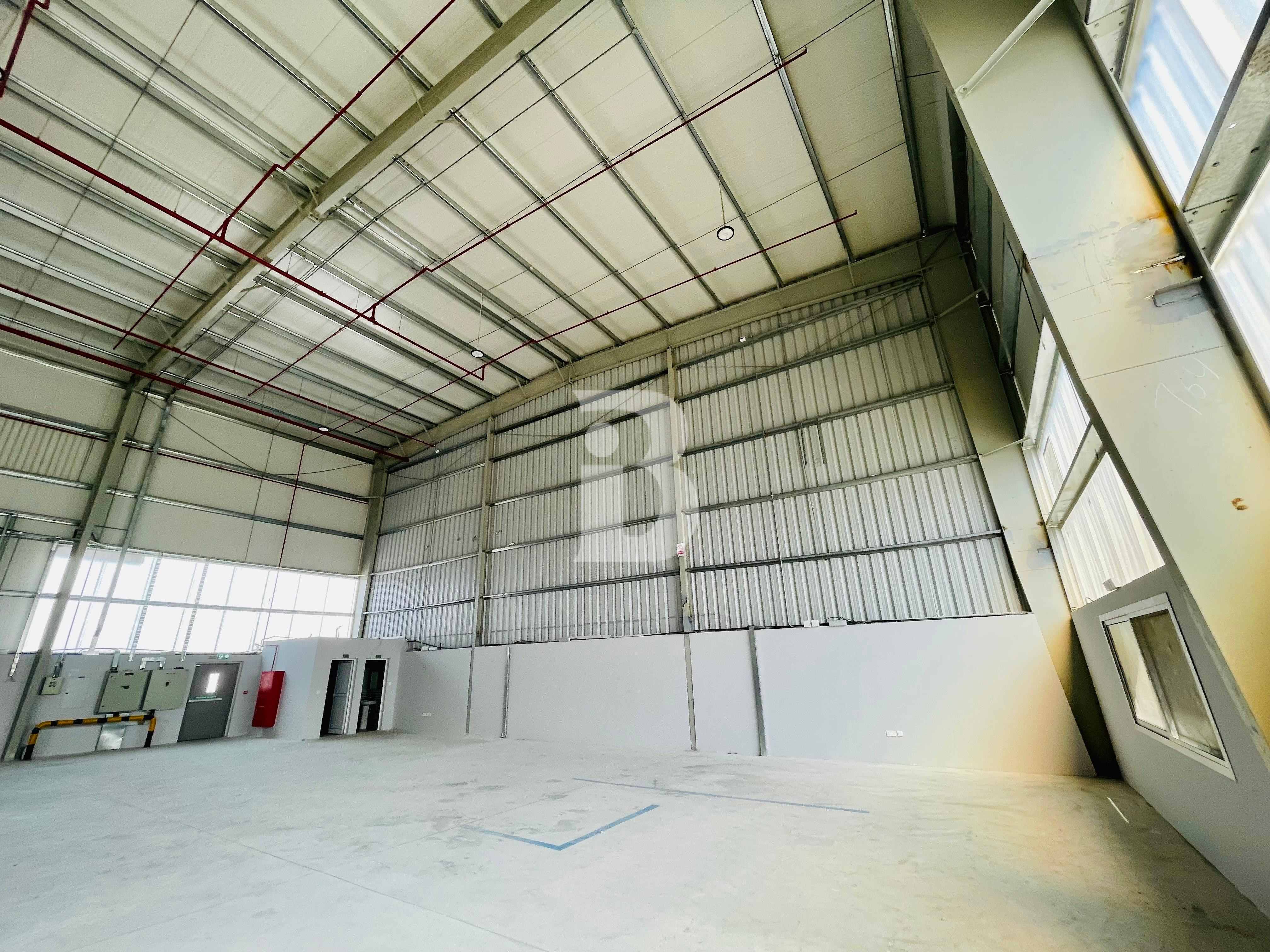 Fitted Warehouse | DIP 2 | Manufacturing &amp; Storage