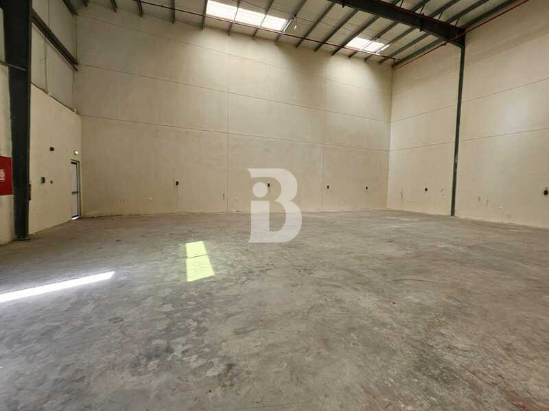 4693 SFT | Prime Warehouse | Strategic location
