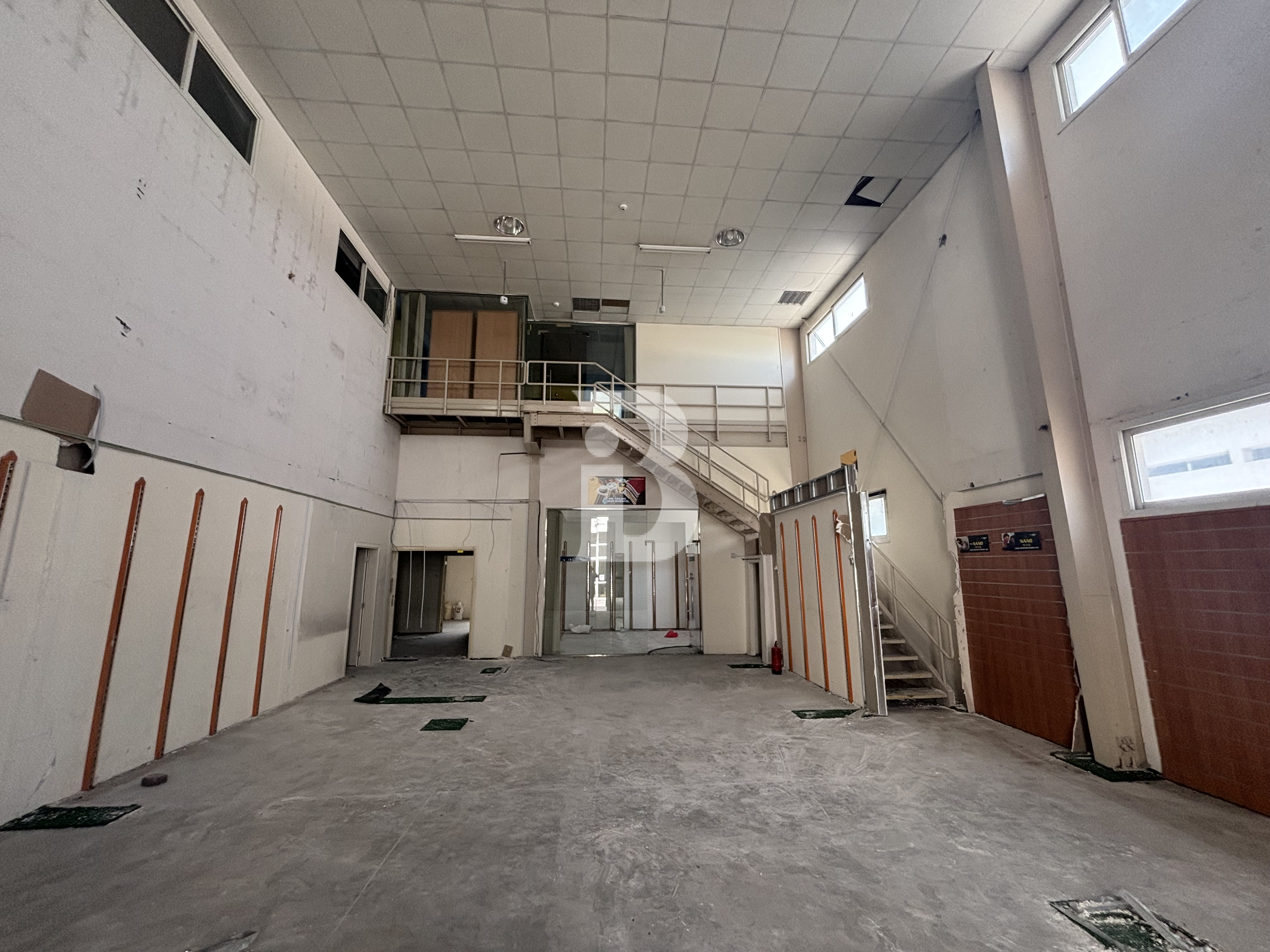 VACANT | 50 KW | STORAGE AND CARPENTARY