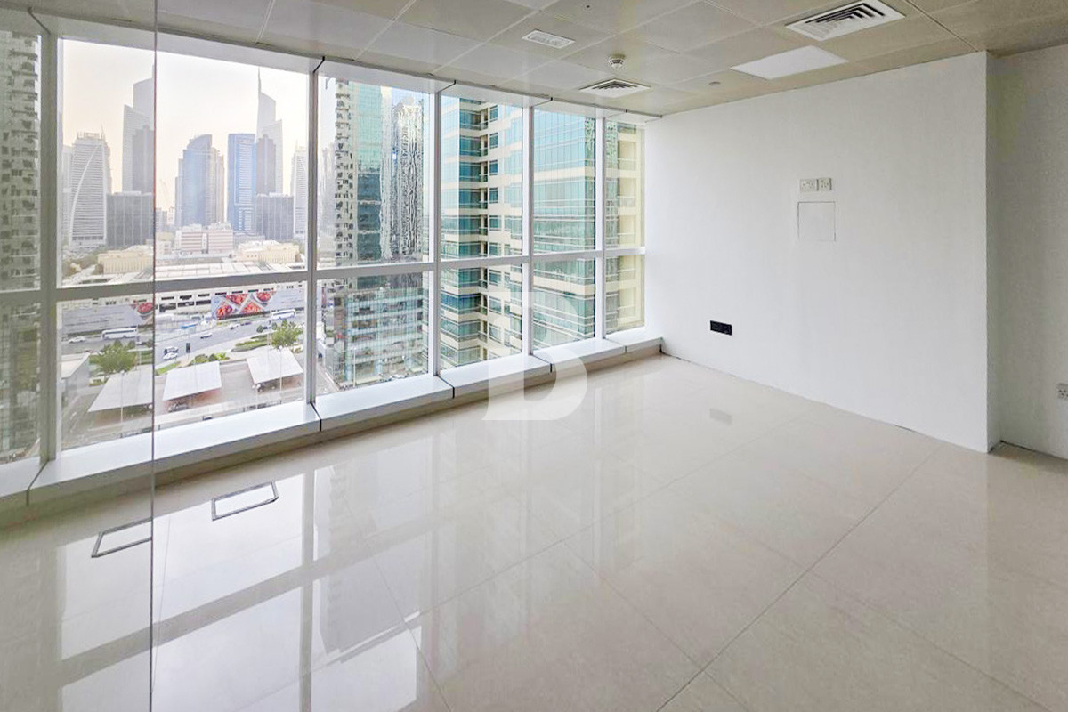 Premium Office | Stunning Emirates Hills View