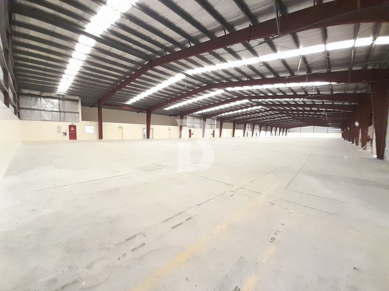 200 KW 50000 Sqft 8 | loading Ramps/Docks | DIP 1