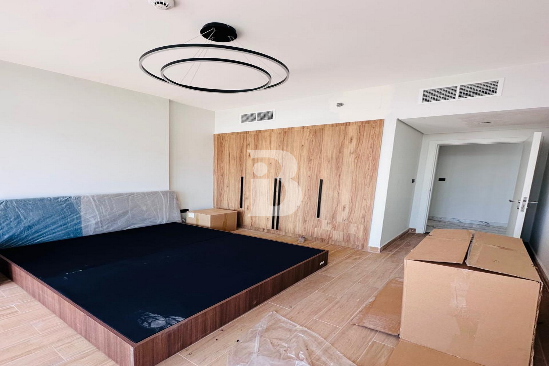 Furnished | Kitchen Appliances | 13-Month Lease