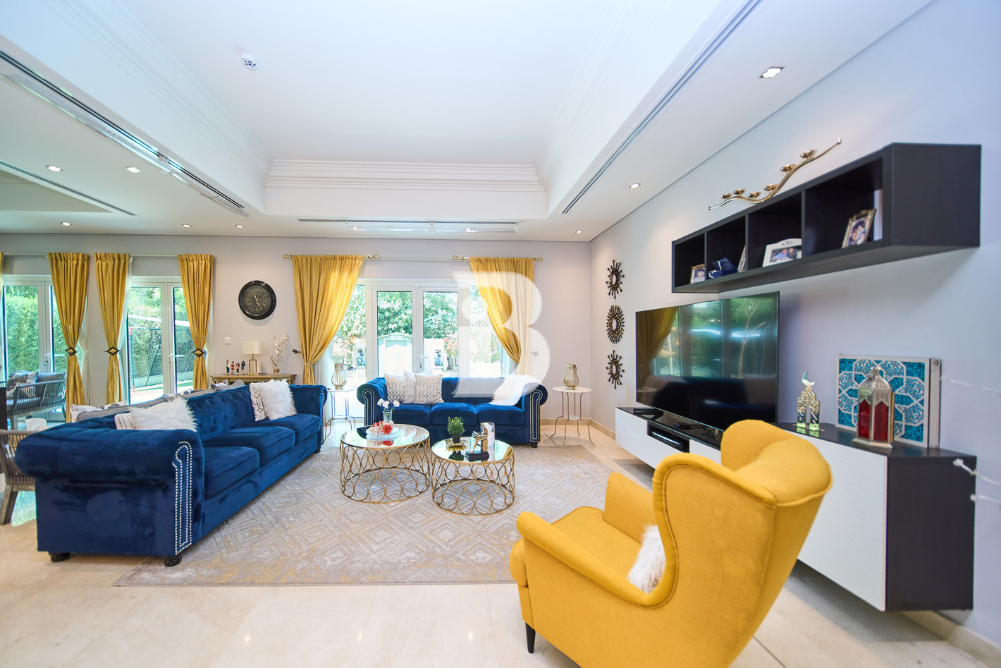 Corner Single Row | Vastu Compliant | VOT