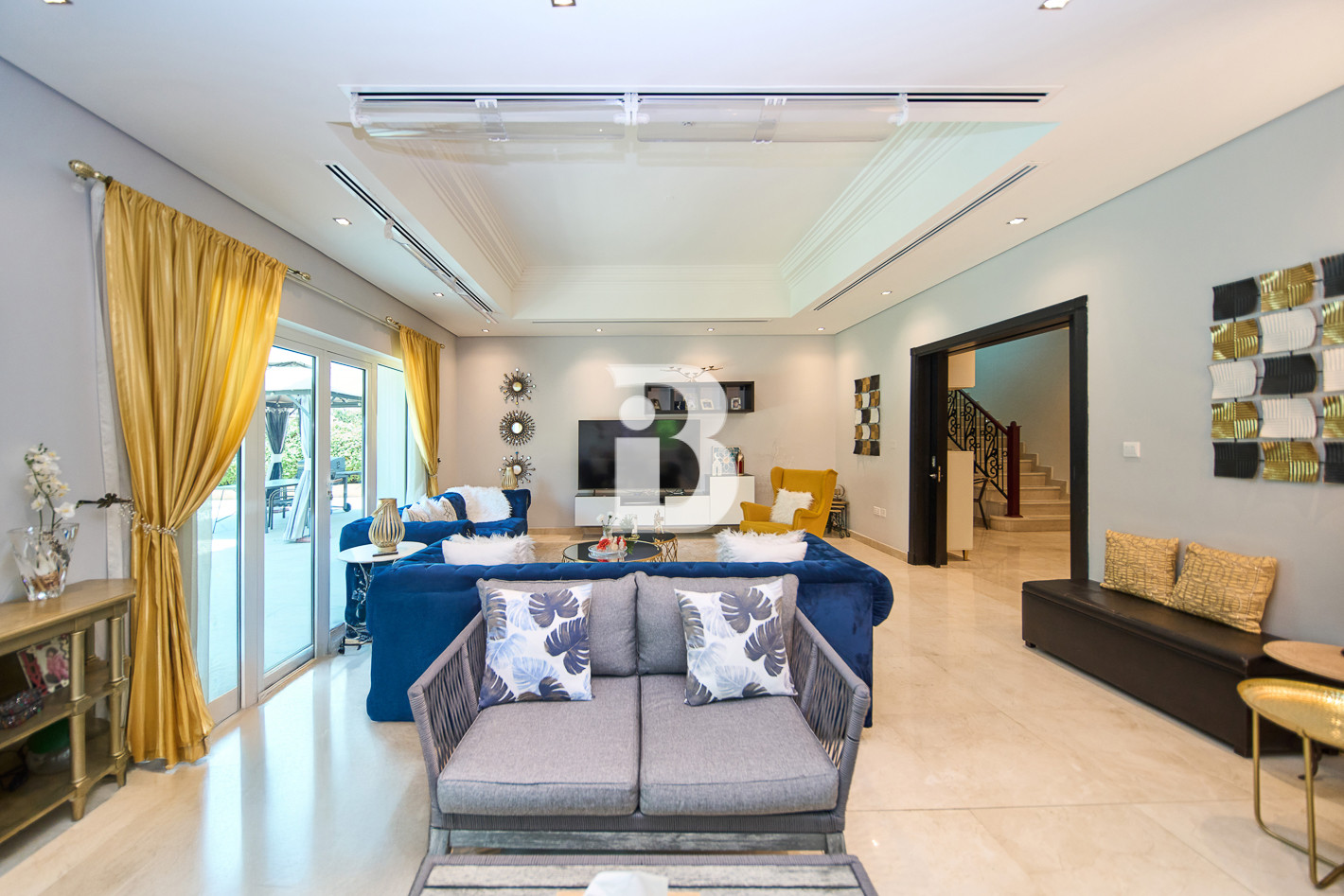 Corner Single Row | Vastu Compliant | VOT