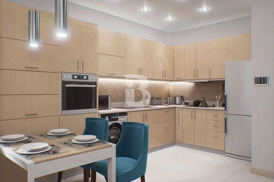 MODERN STUDIO | STUNNING LAKE AND SKYLINE VIEWS