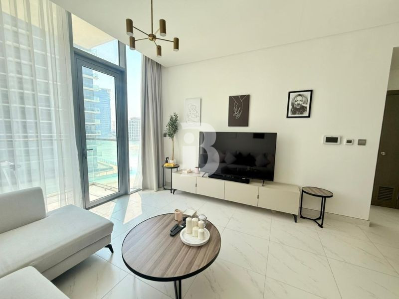 CLASSY ONE BR | FURNISHED | POOL VIEW | VACANT