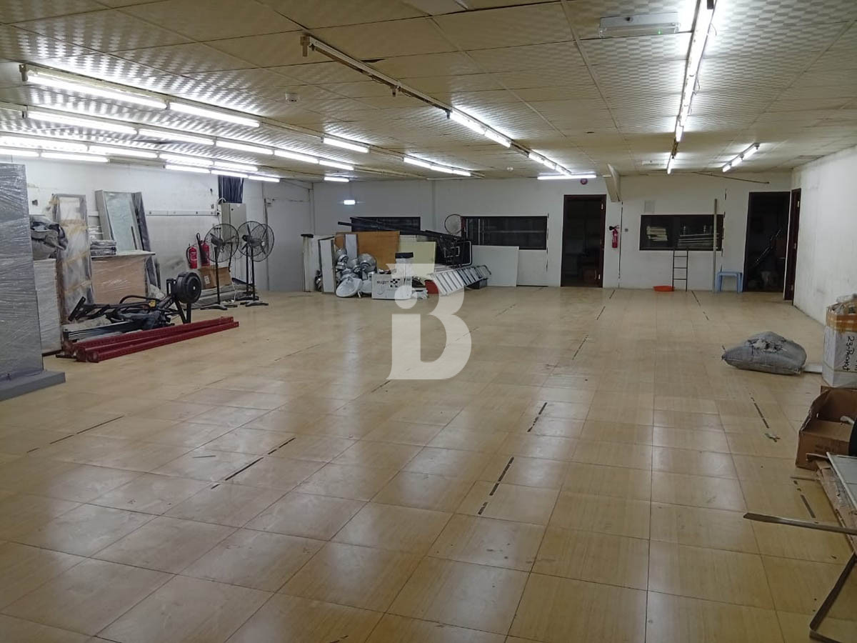Prime location | Easy Accessibility | Huge Layout
