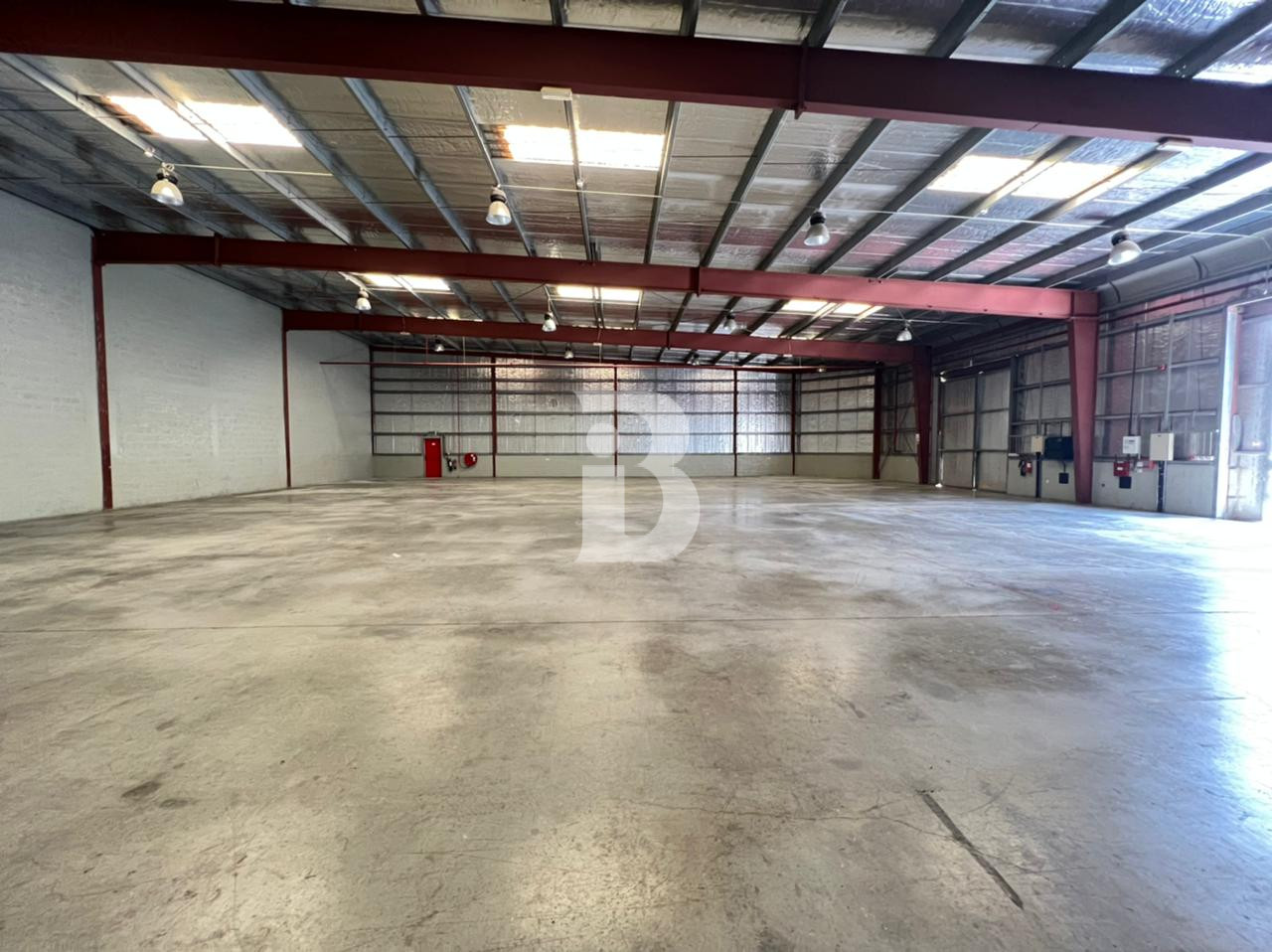 Only 50 psft 8400 sqft warehouse in DIP