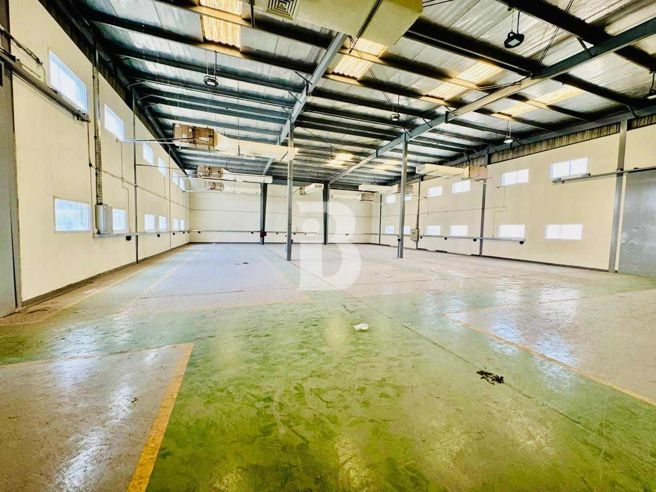STANDALONE WAREHOUSE | TENANTED | 500KW APPROX