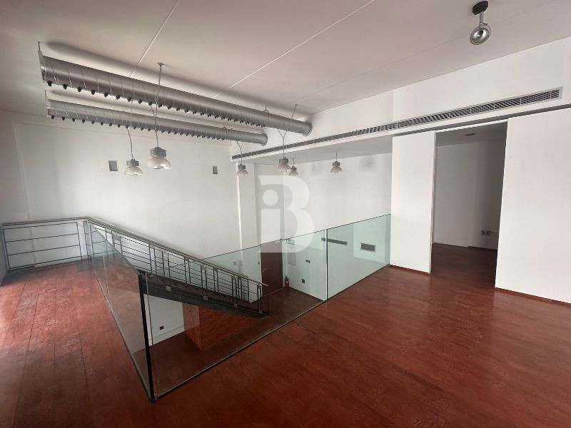 Fitted Duplex Office | With Terrace | DDA License