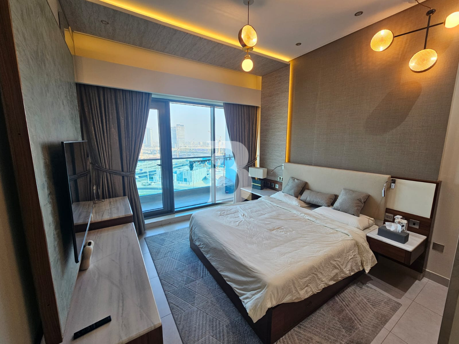 1BR - FULLY FURNISED | PRIME LOCATION | NO AGENTS