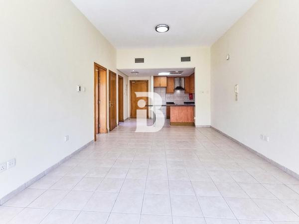 Spacious | 1BR | Options Available | Metro