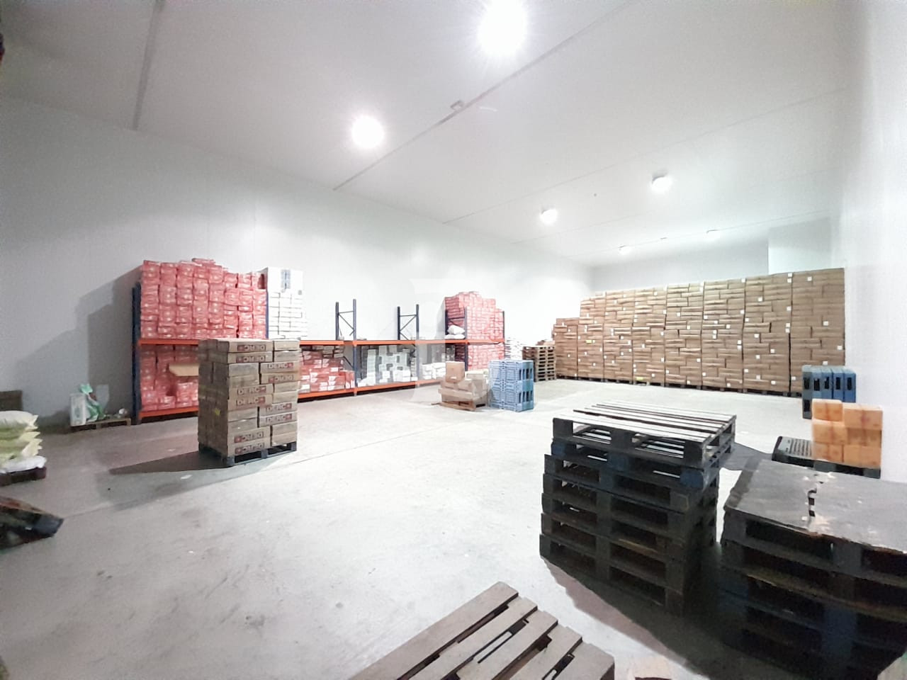 Temperature controlled warehouse 3993 sqft in DIP