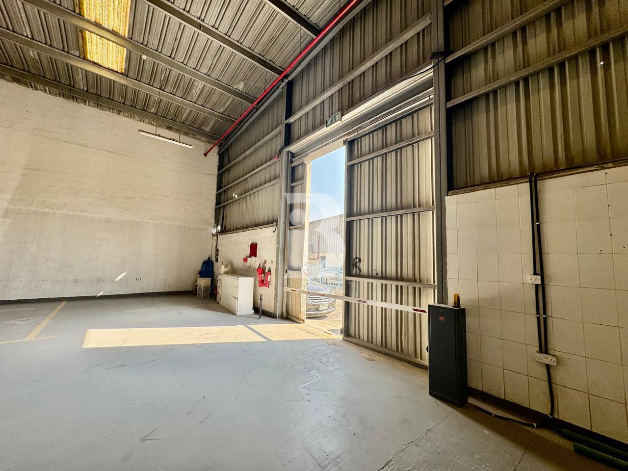 WAREHOUSES | VACANT SEPT 2025 | HIGH ROI POTENTIAL