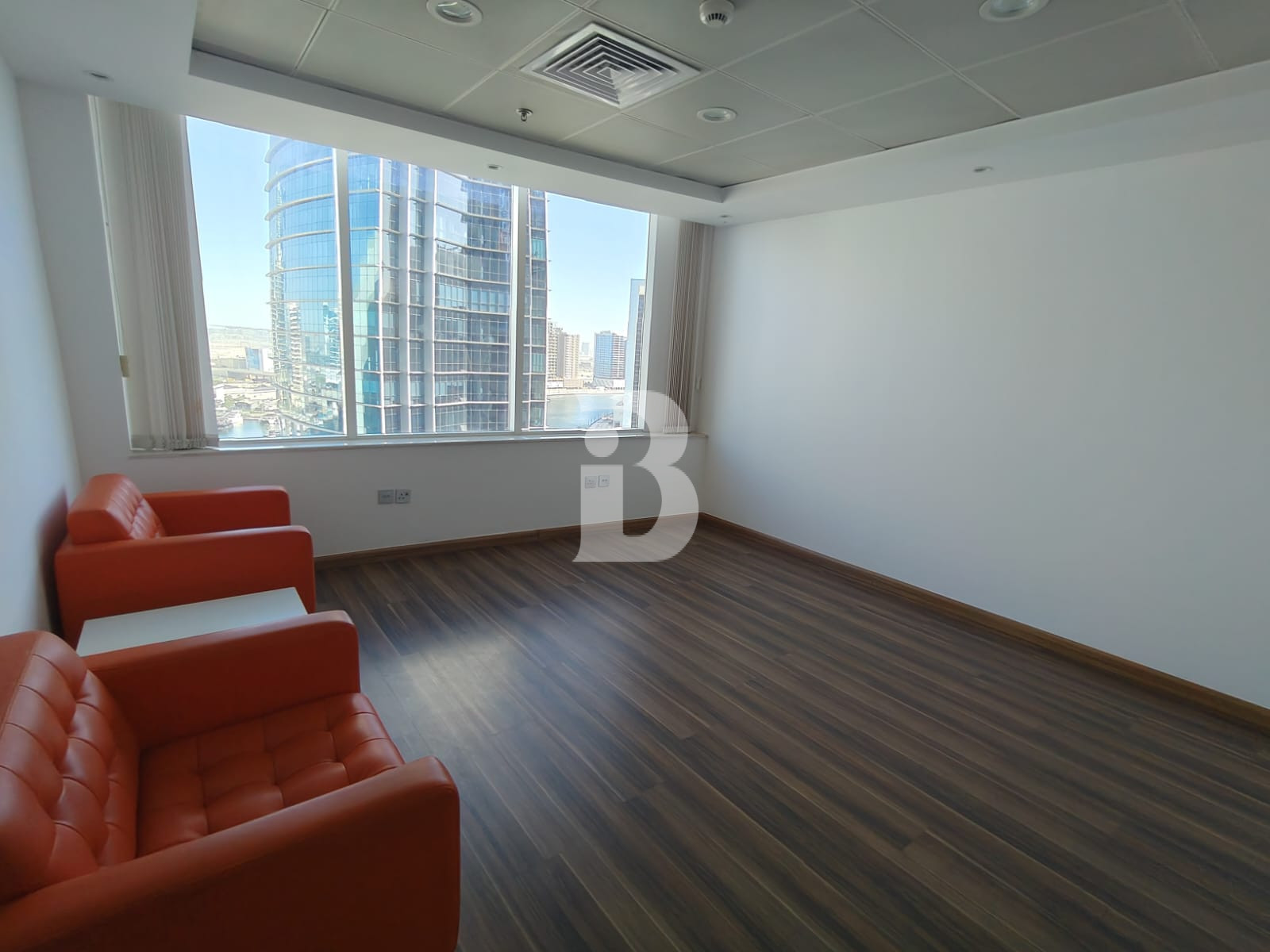 CANAL VIEW | HIGH FLOOR OFFICE | SEMI FURNISHED
