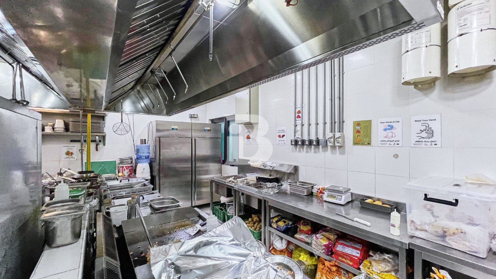 Road Facing | Food court | Multiple Sizes