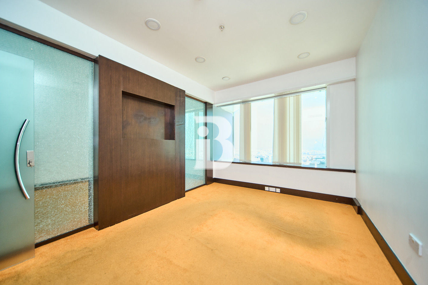OPEN WORKSPACE WITH MANAGER CABIN | NICE LAYOUT