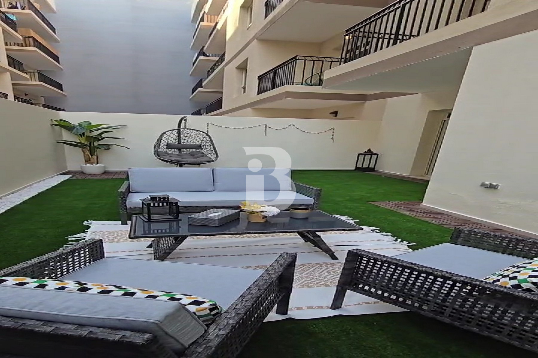 1 bedroom | Large layout | Investor Deal