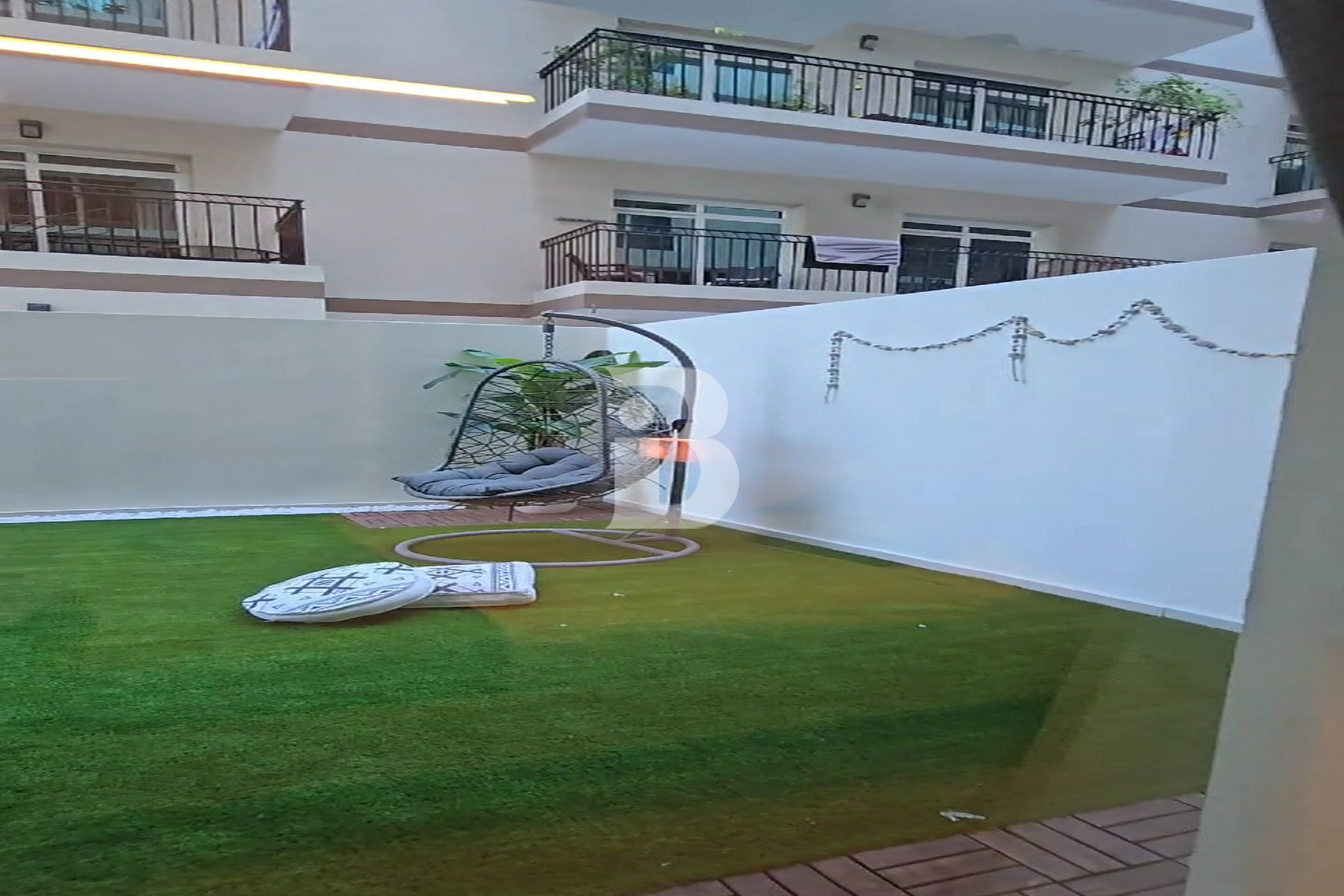 1 bedroom | Large layout | Investor Deal