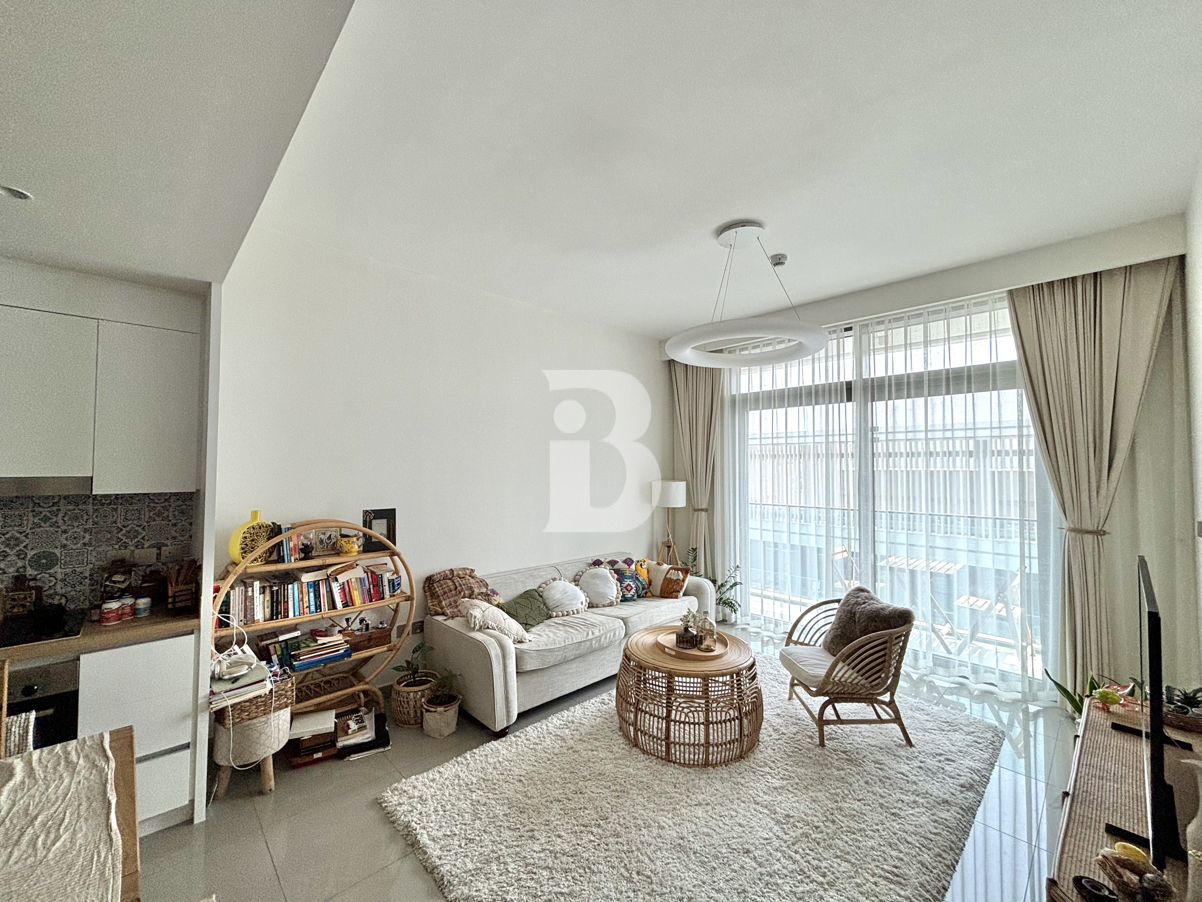 Spacious 1BR | Sea Views | Upgraded