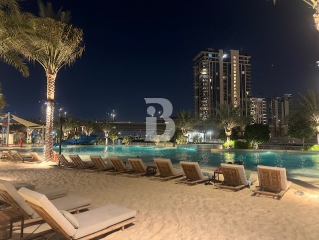 EXCLUSIVE | CORNER UNIT | BEACH ACCESS | LUXURIOUS