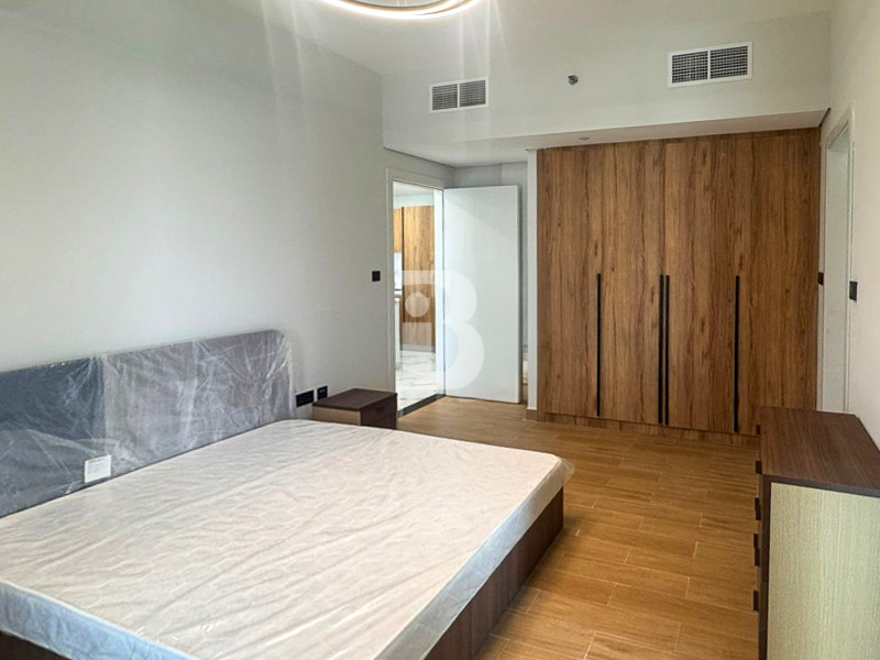 Luxury Furnished 2BR | Waterfront Living