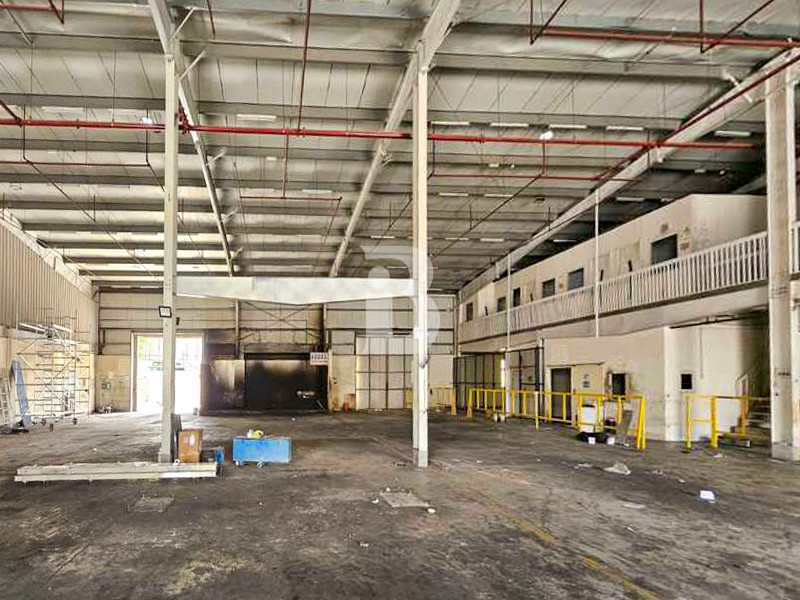 450 Sqm | Spacious Warehouse for Lease ICAD