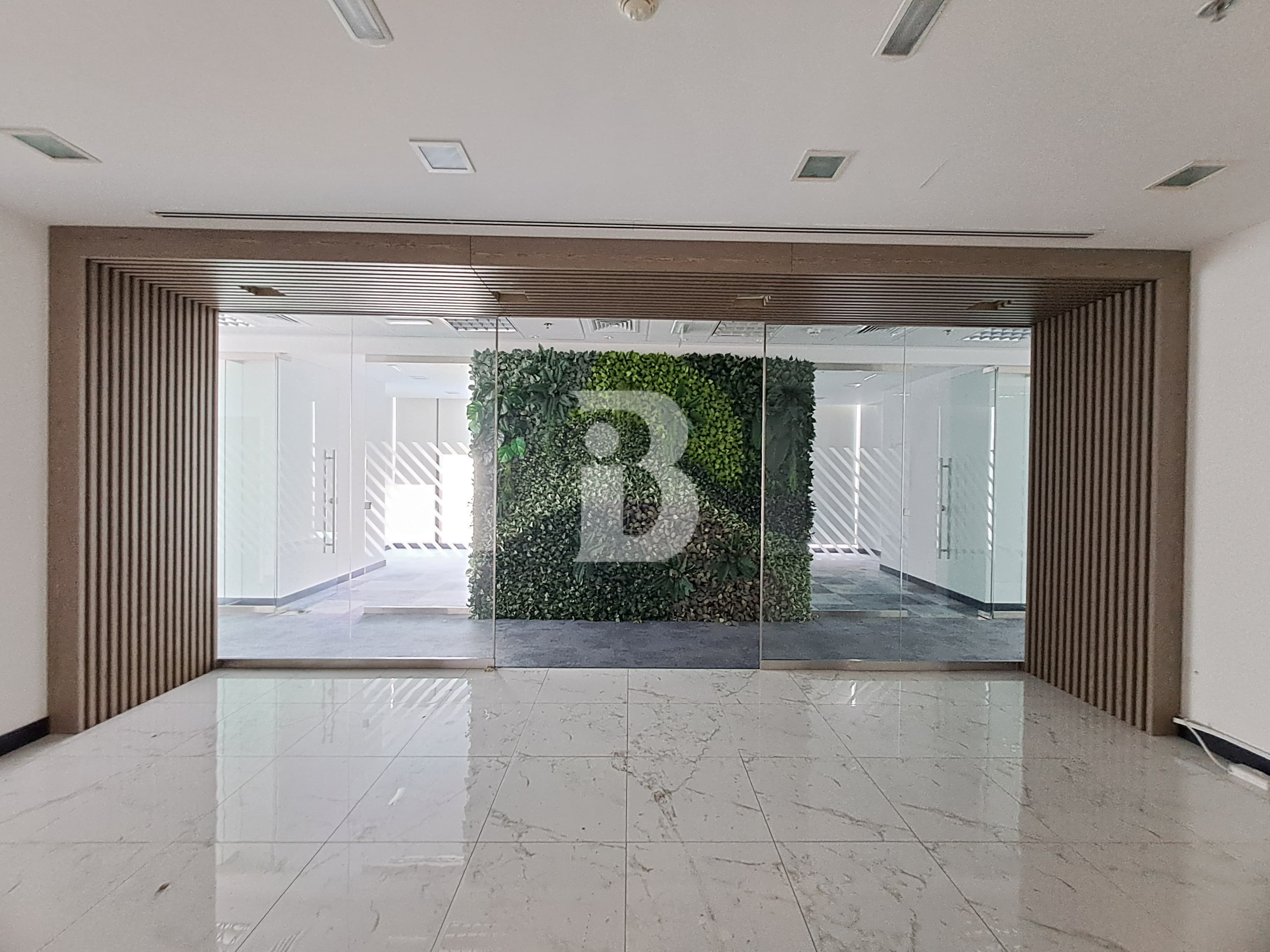 Magnificent View | Prime Location | Fully Fitted