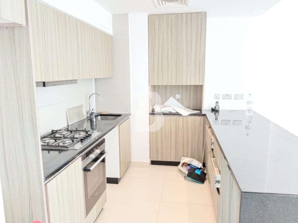 Modern and Spacious Layout | Great View | Prime