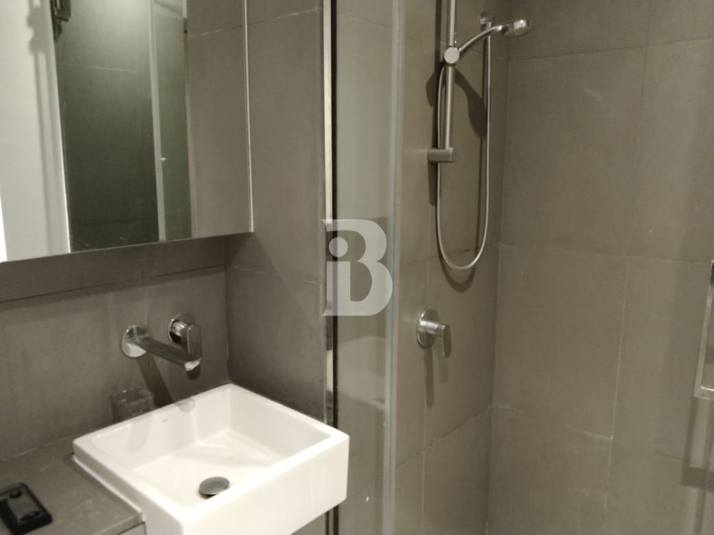 Modern and Spacious Layout | Great View | Prime