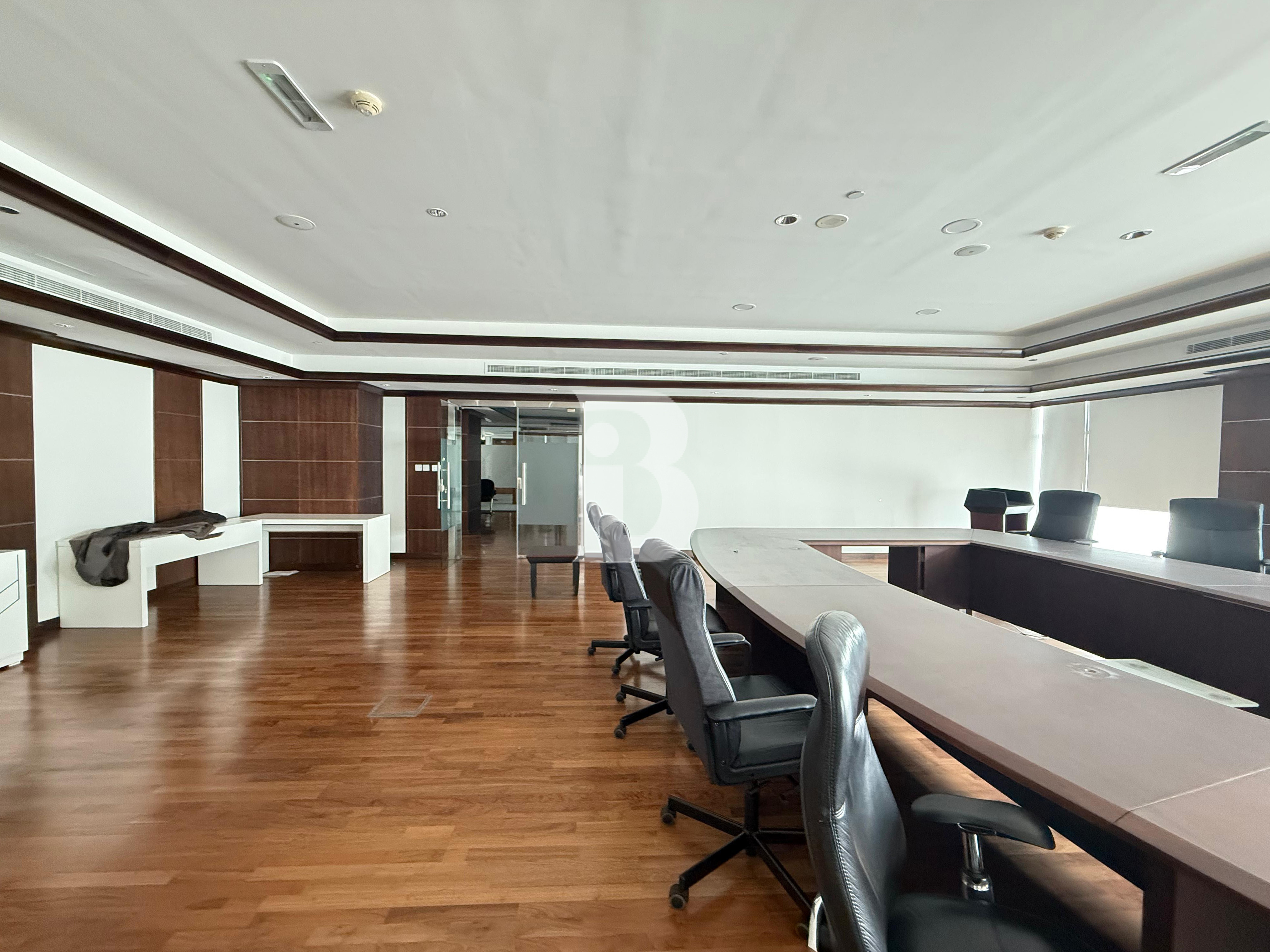 VACANT | HIGHFLOOR | MULTIPLE OPTIONS