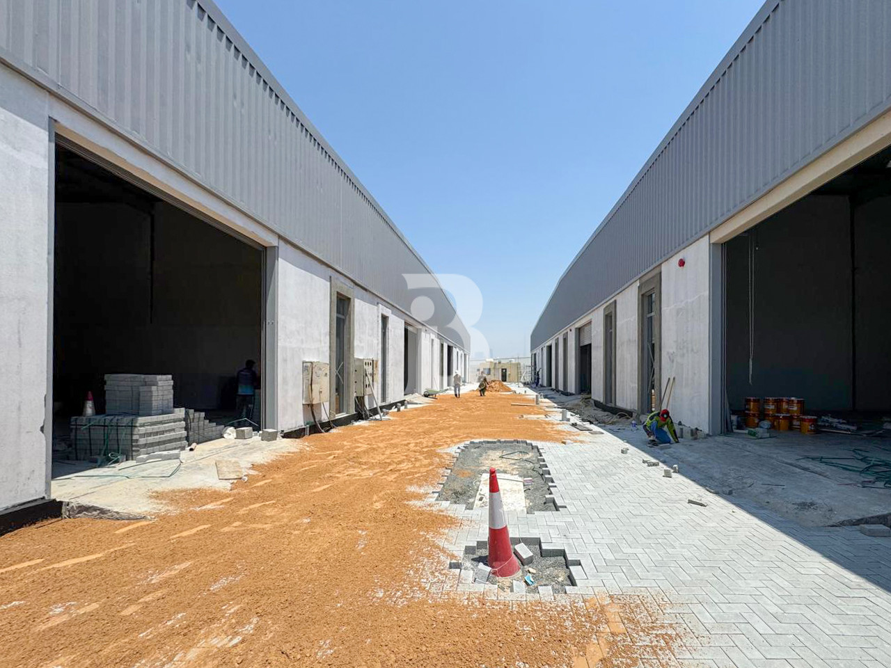 GRADE A | CLOSE TO SZR | 8MTRS HEIGHT