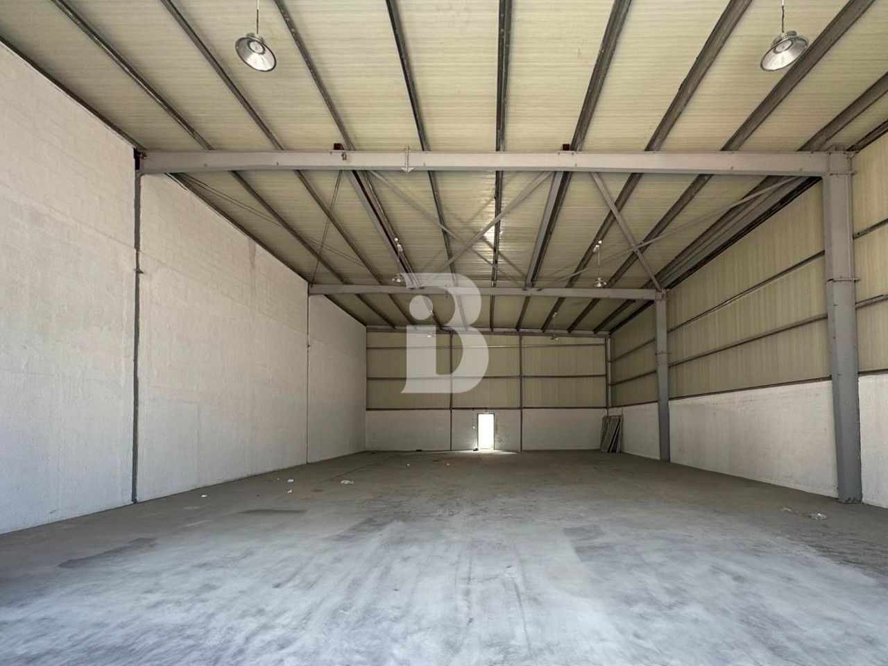 GRADE A | CLOSE TO SZR | 8MTRS HEIGHT