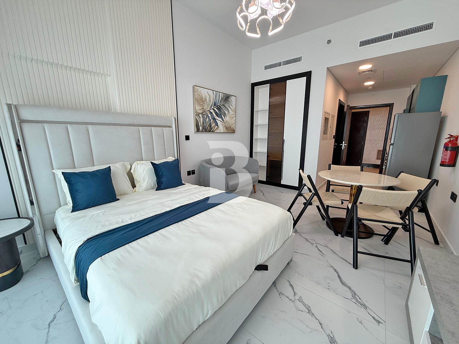 BRAND NEW | LUXURY | MOVE-IN READY