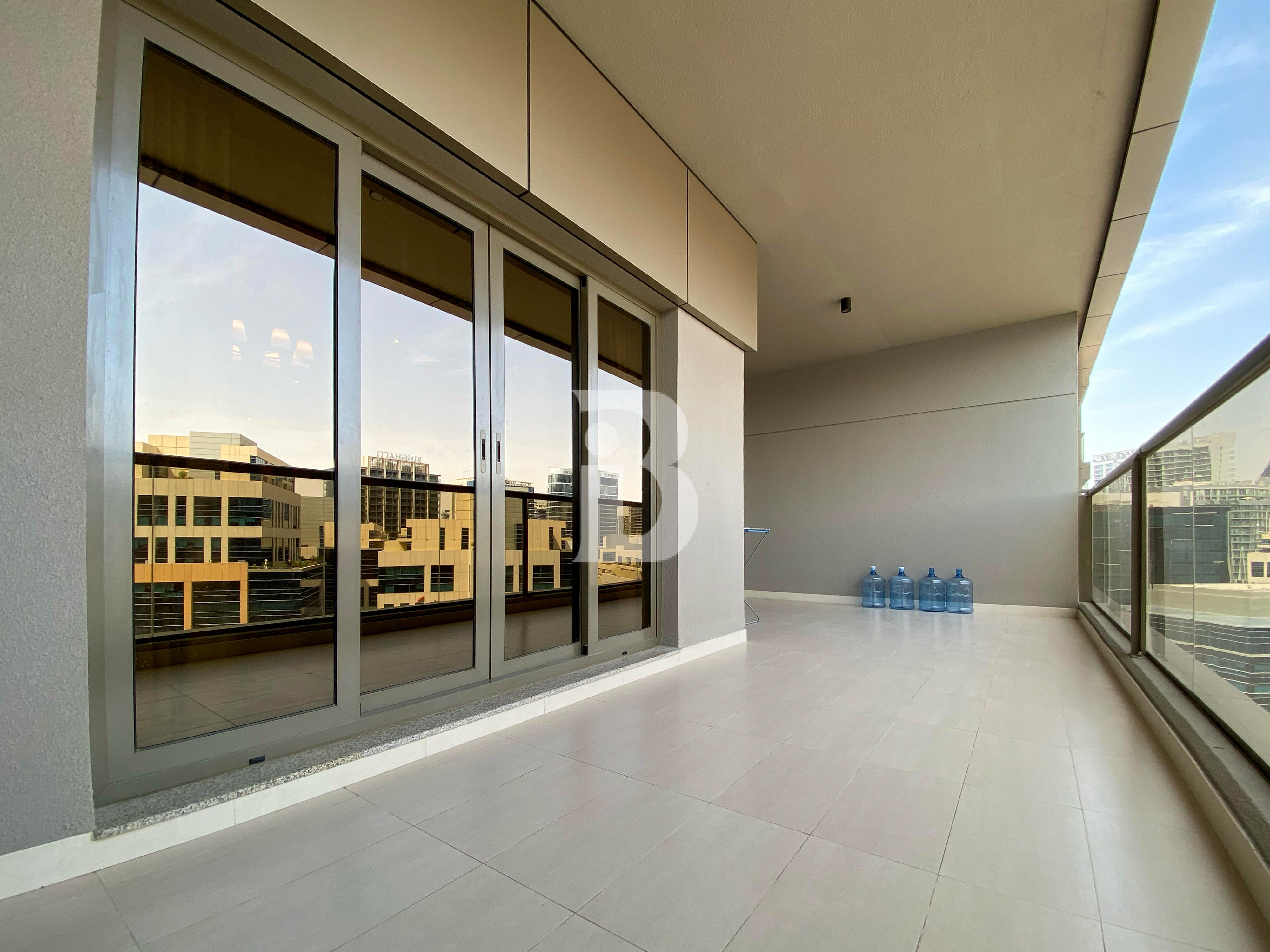 Massive Terrace | Stunning Canal View | Upgraded