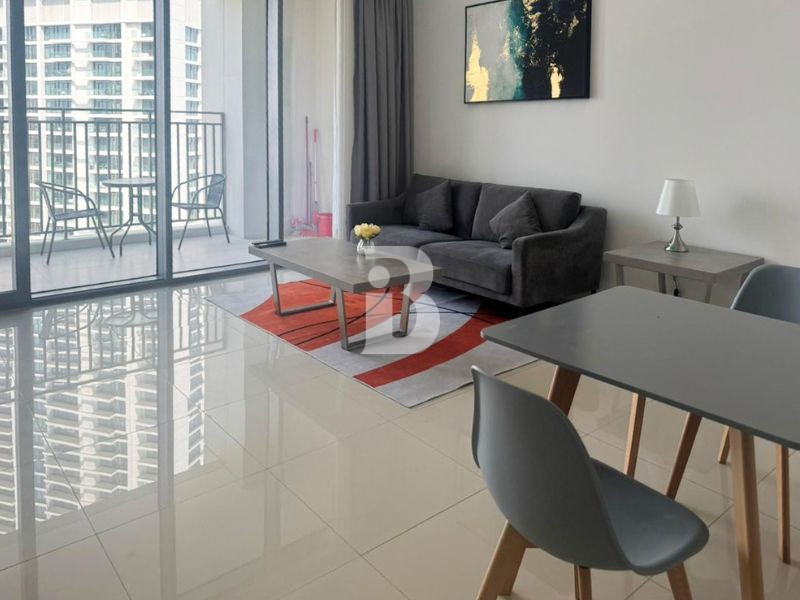 1 bedroom | Spacious Apartment | Park+Canal View